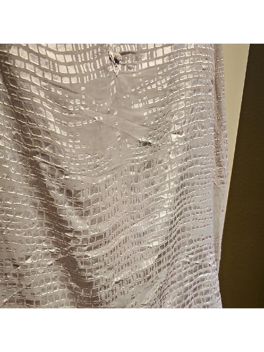 Chico's Metallic Textured Semi Sheer Top Size 2 (Large, 12) - Picture 2 of 8